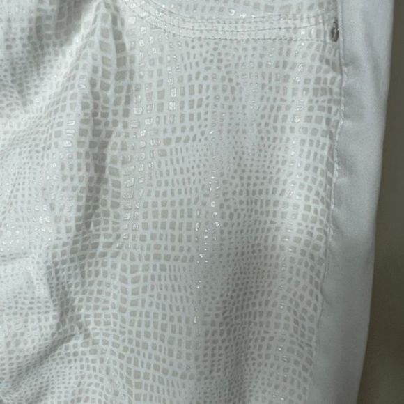 DL1961 White Venom Emma Jeggings Jeans - Picture 3 of 4